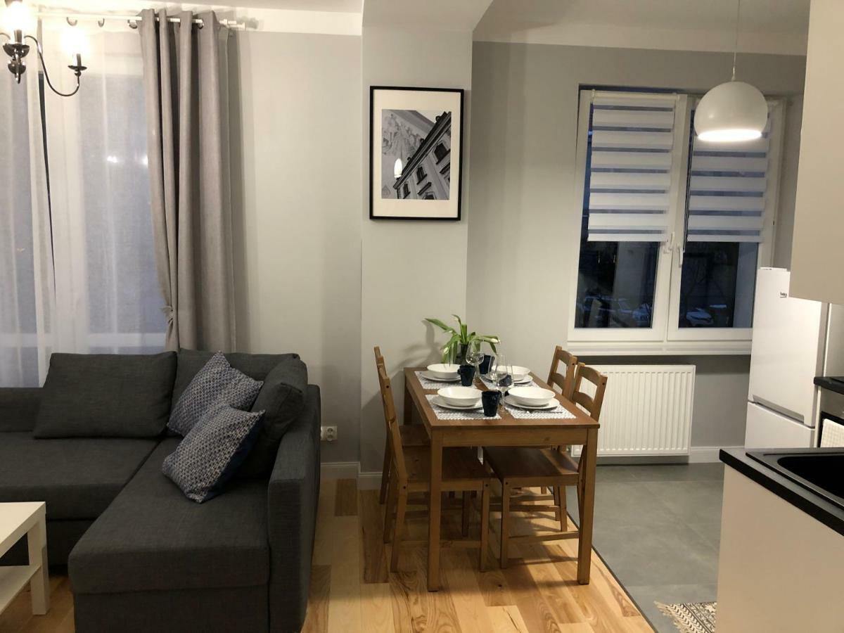 Cr Cichy Apartament W Centrum Бялисток Екстериор снимка